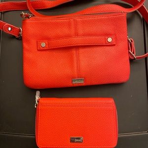 Thirty-One Street Style Purse and Rolling Jewel Wallet